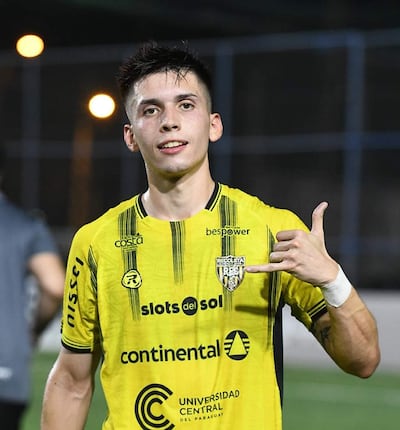 Thiago Constantino Emmanuel Vidal Obregón (23 años) disputa su segunda Copa Sudamericana, la primera con Recoleta FC. En 2023, el delantero compitió en el torneo en filas de Tacuary.