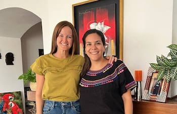 Soledad Núñez y Johanna Ortega.