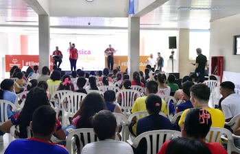 Escuelas Abiertas en el barrio San Francisco, de Zeballos Cué.