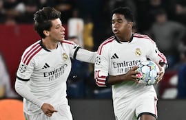 Endrick fesnteja junto a Arda Guler su gl que le daba el empate parcial al Real Madríd que cinco minutos después volvería a anotar para el triunfo.