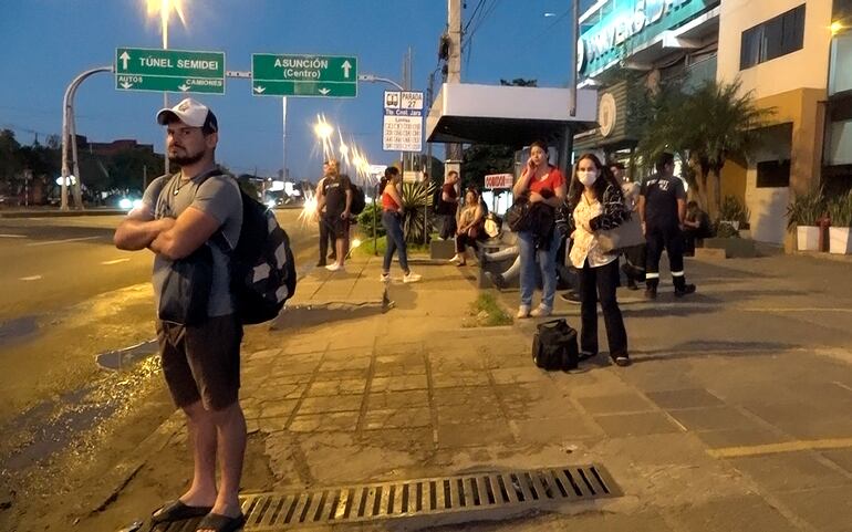Regulada de buses en Gran Asuncion.