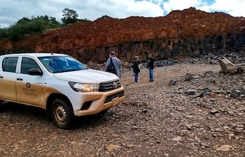 La Fiscalía constató varias irregularidades durante el allanamiento de la cantera.