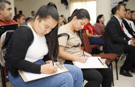 Edición anterior de la Feria del Empleo en Ciudad del Este.