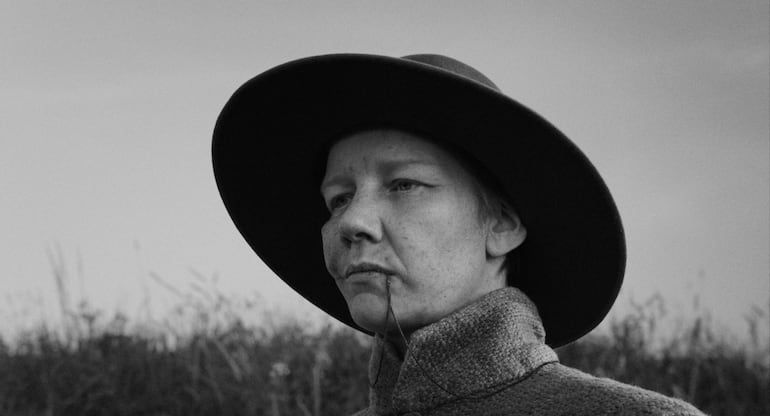 Sandra Hüller en una escena de "Rose", que también competirá en la Berlinale.