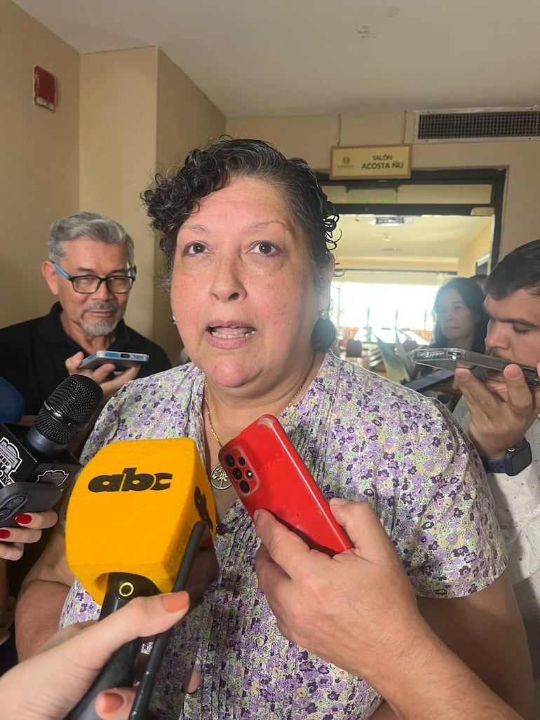 Vanesa de Quiñónez, presidenta de la Federación Paraguaya de Personas con Enfermedades Raras (FEPPER).