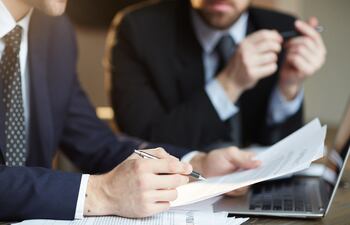 La filosofía de trabajo de la firma es ofrecer un servicio integral, adaptado a cada caso, manteniendo siempre un alto estándar de dedicación y excelencia.