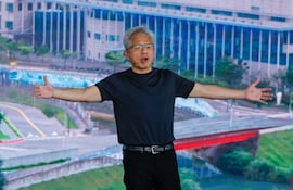 El presidente y director ejecutivo de NVIDIA, Jensen Huang, habla durante la celebración “NVIDIA Constellation All-Employee Celebration” en Taipéi, Taiwán, el 27 de mayo de 2026. Huang tiene previsto ofrecer una conferencia magistral en el Taipei Music Center el 1 de junio durante el GTC Taipei en el marco de Computex 2026.