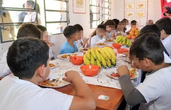 La ejecución para la educación tuvo un incremento del 13% orientada a la cobertura alimentaria, en el programa Hambre Cero.