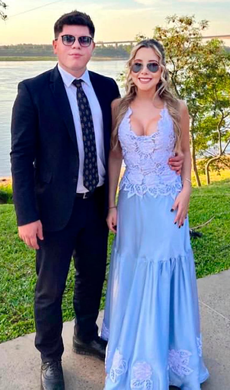 Mateo Ovelar y Aracelli González.