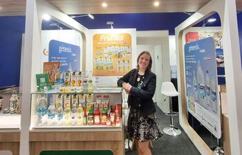 Cristina Kress, CEO del Grupo Kress, en el stand de Frutika que fue montado en la Feria Internacional de Alimentos “Anuga”, que se realiza en Colonia, Alemania.