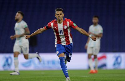Ángel Romero hizo el gol de Paraguay ante Argentina, en La Bombonera.