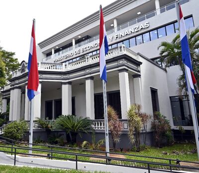 Ministerio de Economía y Finanzas (MEF).