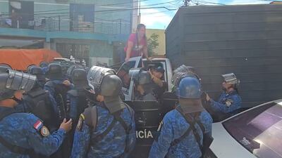 Incidentado procedimiento de la DNIT en el Mercado Municipal N° 1 de Villarrica.
