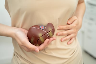 Cirrosis, cáncer de hígado, hígado graso, etcétera.