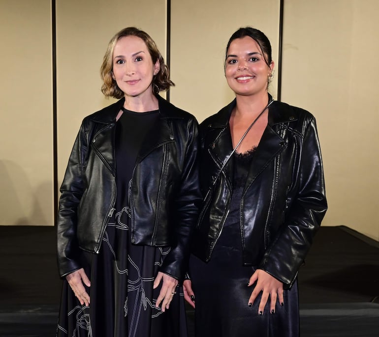 Ismendia Rodríguez y Nadine Matta.