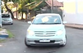 Ante la falta de señalización o una lomada, los vehículos cruzan sin disminuir la velocidad, lo que genera accidentes muy seguidos.