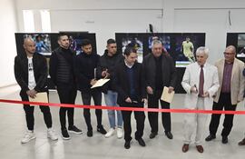 Corte de la cita con el embajador mexicano en nuestro país, Juan Manuel Nungaray (de blanco)