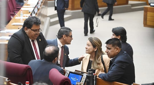 La bancada cartista ahora se interesó en modificar la Caja parlamentaria, luego de que en la sesión pasada de la Comisión Permanente se opusieron rotundamente.