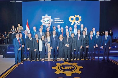 Nueve décadas siguiendo el pulso de la industria