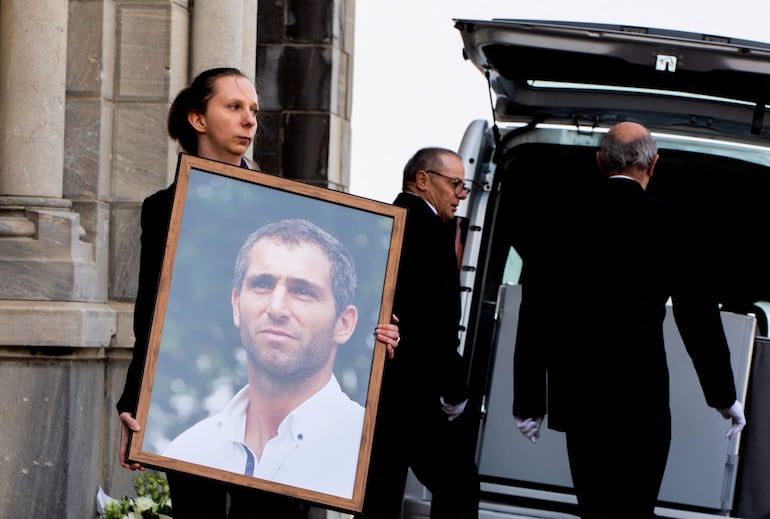 Familiares y amigos de Federico Martín Aramburu exigen justicia.