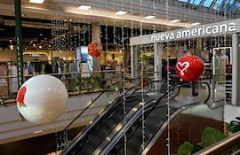 Nueva Americana reabrió su tienda en el 3er. nivel del Mariscal.