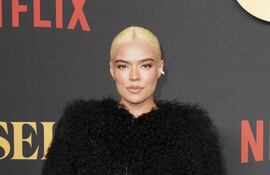 Karol G actúa en "Griselda". Acá la vemos en la premier de la serie en The Fillmore Miami Beach.