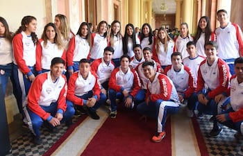 La delegación paraguaya que compitió en Buenos Aires 2018. Ahora en Dakar hay otra historia que contar.