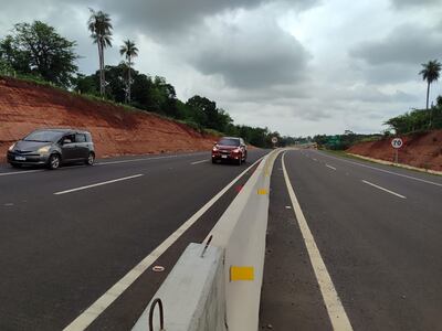 Pobladores de Caacupé claman por iluminación y paso peatonal.