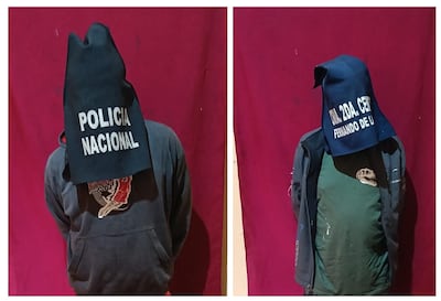 Detienen a dos mecánicos que presuntamente intentaban sacar repuestos de un vehículo incautado en Fernando de la Mora
