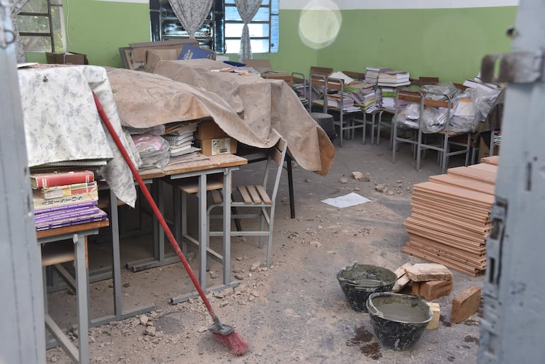 MEC: 300 niños dan clases virtuales por obra inconclusa en San Vicente