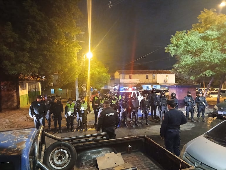 Policía refuerza controles en la Chacarita