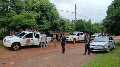 Agentes de la Comisaría Tercera de San Ignacio incautaron una gran cantidad de carne de procedencia dudosa durante varios allanamientos realizados en el marco de una investigación por presunto abigeato en Misiones.