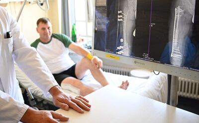 La cámara baja del Parlamento alemán (Bundestag) aprobó este viernes una ley para facilitar la inmigración de mano de obra cualificada desde el exterior de la Unión Europea (UE), con la que el Gobierno pretende hacer frente a la acuciante escasez de trabajadores en algunos sectores.