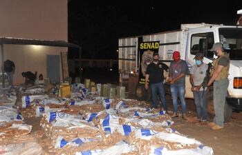 La droga iba oculta en bolsas de mandioca.
