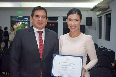 La gobernadora Norma Zárate de Monges manifestó su disposición a dar el primer paso hacia la unidad partidaria con el ministro Juan Carlos Baruja.