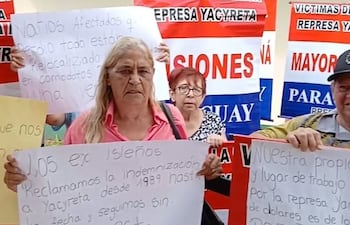 Dirigente social reclama indemnización a la EBY y la binacional aclara que pacto social está concluido