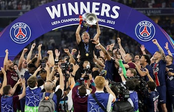 El París Sain-Germaín, dirigido técnicamente por el español Luis Enrique Martínez, es el vigente monarca de la Liga de Campeones de Europa.