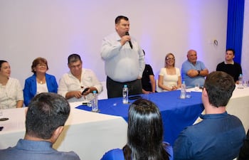 Dionisio amarilla en pilar