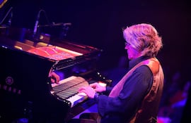 El pianista español de jazz Chano Domínguez se presentará en Paraguay