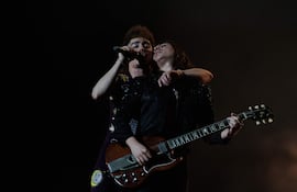 La banda estadounidense Greta Van Fleet se presenta durante la tercera y última jornada del Festival Lollapalooza en Brasil.