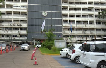 Hospital Central Instituto de Prevision Social.
