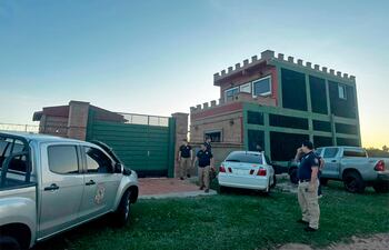 Allanamiento en la residencia del juez de Paz desaforado Jorge Adolfo Franco Garelik.