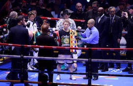 El campeón Naoya Inoue venció por puntos al mexicano Alan David Picasso.