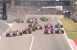Con un P20 en la sprint y P14 en la feature race, nuestro compatriota Joshua Duerksen se despidió del GP de España. Ahora a pensar en el GP de Austria, que se cumplirá del 26 al 28 de junio, en el circuito de Spielberg.