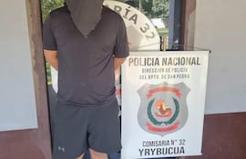 El detenido se encuentra recluido en la comisaría 8ª de Santaní a disposición del Juzgado