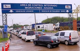 Área de control integrado en el Puerto Falcón, frontera de Paraguay con Argentina.