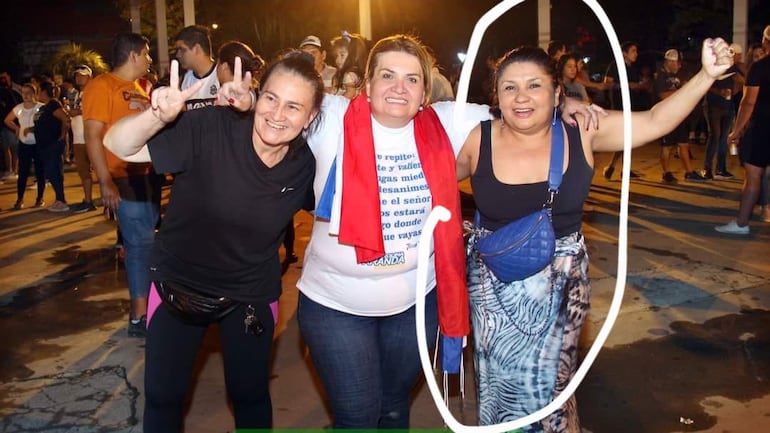La intendenta de Mariano Roque Alonso, Carolina Aranda, y Melania Bogado, quien manejó millonarios recursos para festejos.