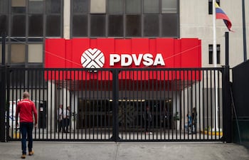 Estatal venezolana PDVSA confirma negociación para venta de petróleo a Estados Unidos