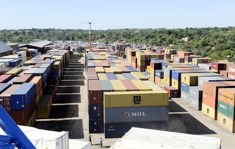 Un alto porcentaje de las importaciones que hace el Paraguay vienen de China.