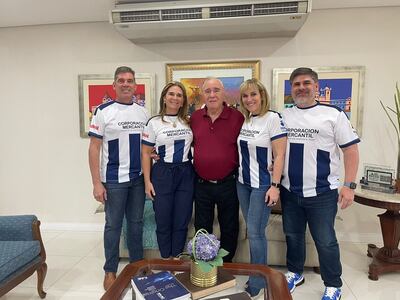 Dr. Osvaldo Bergues, Lic. Marta Bergues, Dr. Vicente Bergues, Lic. Patricia Bergues y Lic. Marcelo Bergues.